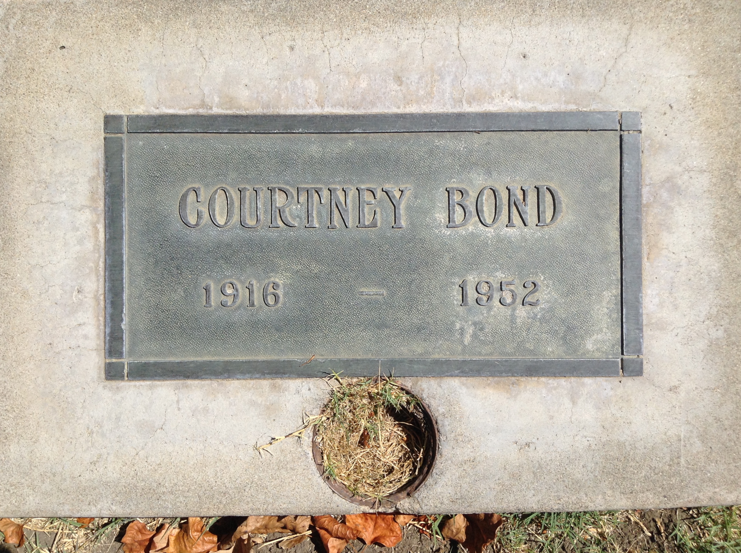 Police Officer John Courtney Bond | San Luis Obispo Police Department, California Police Officer John Courtney Bond | San Luis Obispo Police Department, California