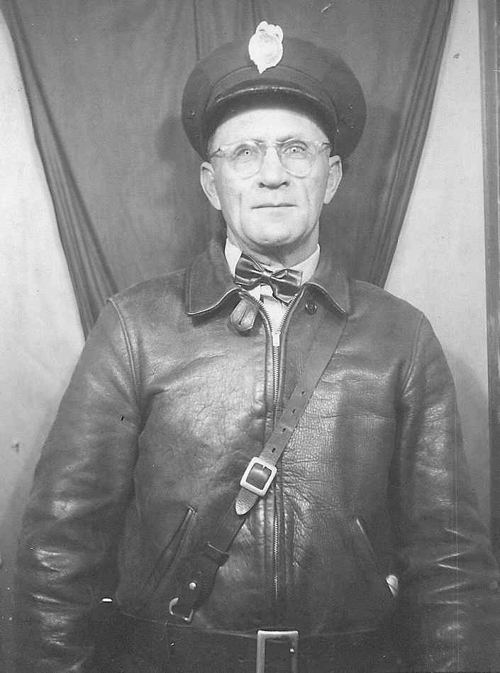 Policeman Marion Clifton Policeman Marion Clifton