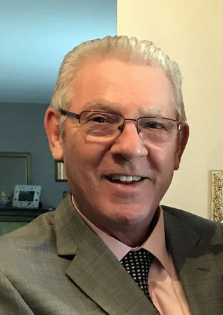 Lieutenant Robert Earl 