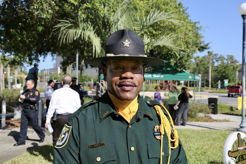 Master Detention Deputy Lynn D. Jones | Lake County Sheriff's Office, Florida Master Detention Deputy Lynn D. Jones | Lake County Sheriff's Office, Florida